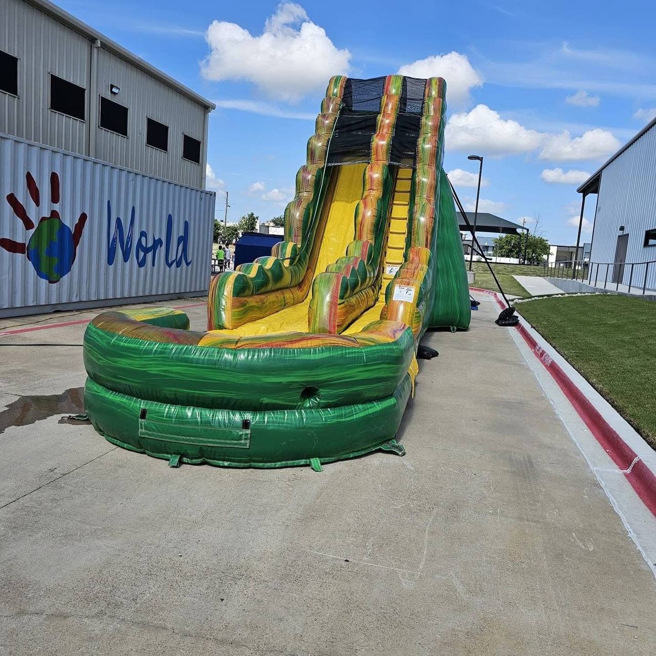 WATERSLIDE - HILLSIDE WATERSLIDE AND PARTY RENTAL
